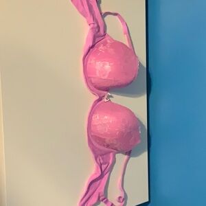 Victoria Secret Body by Victoria Secret bra in 34D.